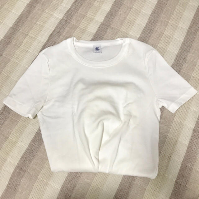PETIT BATEAU(プチバトー)のPETIT BATEAU 無地白Tシャツ レディースのトップス(Tシャツ(半袖/袖なし))の商品写真
