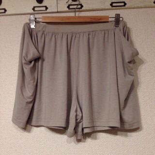 ケービーエフ(KBF)のKBF ショートパンツ(ショートパンツ)