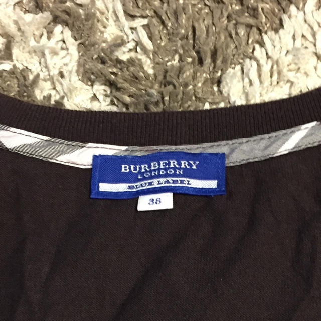 BURBERRY(バーバリー)のジャスミンさま専用。バーバリーブルーレーベルカーディガン38 レディースのトップス(カーディガン)の商品写真