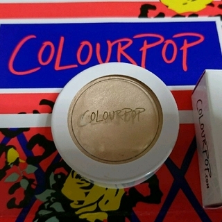 カラーポップ(colourpop)のcolourpop スーパーショック ハイライター lunch money(フェイスカラー)