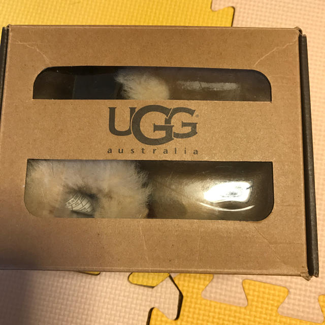 UGG(アグ)のUGG ベビーブーツ(冬) キッズ/ベビー/マタニティのベビー靴/シューズ(~14cm)(ブーツ)の商品写真