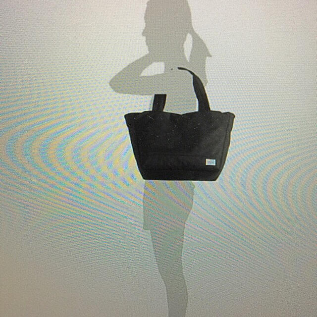 PORTER(ポーター)のPORTER GIRL MOUSSE トートバッグ(M) レディースのバッグ(トートバッグ)の商品写真