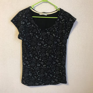 オリーブデオリーブ(OLIVEdesOLIVE)のオリーブデオリーブ ブラック 柄 Tシャツ(Tシャツ(半袖/袖なし))
