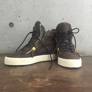 ジュゼッペザノッティ(GIUZEPPE ZANOTTI)の【新品】Giuseppe Zanotti ハイカット ビジュー スニーカー(スニーカー)