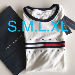 トミーヒルフィガー(TOMMY HILFIGER)のトミーヒルフィガー  Ｌサイズ  定番ロゴ  Tシャツ(Tシャツ/カットソー(半袖/袖なし))