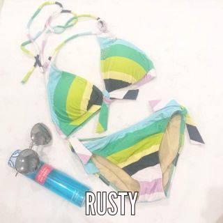 ラスティ(RUSTY)のRUSTY●ホルターネックビキニ水着●マルチカラーボーダー●Mサイズ(水着)