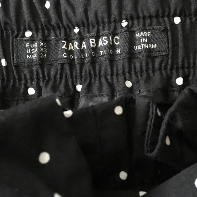 ZARA(ザラ)のZARAザラ今季完売！ウエストリボン・ドット柄パンツXSサイズ レディースのパンツ(カジュアルパンツ)の商品写真