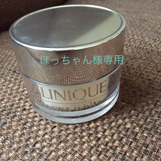 CLINIQUE(クリニーク)のクリニークダーマホワイト コスメ/美容のベースメイク/化粧品(フェイスパウダー)の商品写真