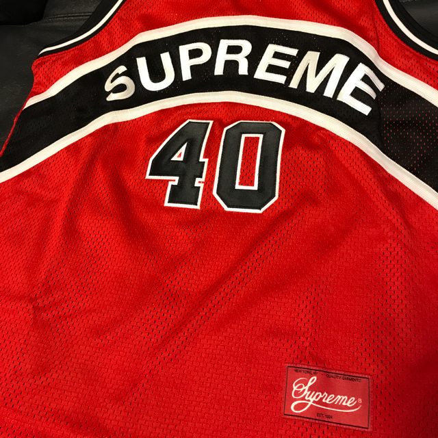 Supreme(シュプリーム)のSupreme Curve Basketball Jersey   カラーRed メンズのトップス(タンクトップ)の商品写真