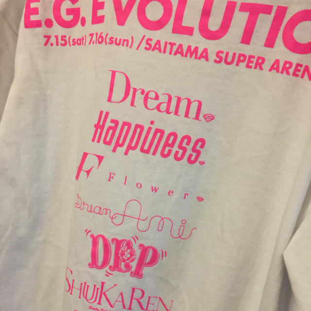 E-girls(イーガールズ)のE-girls EG.LEVOLUTION Tシャツ 完売品 エンタメ/ホビーのタレントグッズ(アイドルグッズ)の商品写真