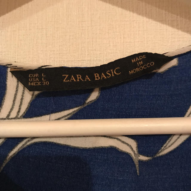 ZARA(ザラ)のZARAトップス レディースのトップス(シャツ/ブラウス(半袖/袖なし))の商品写真