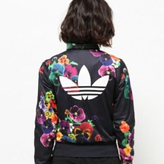 アディダス(adidas)のアディダス オリジナルス 花柄 パンジー ジャージ(その他)