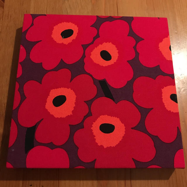 marimekko(マリメッコ)のマリメッコ ファブリック パークス限定品 ハンドメイドのインテリア/家具(ファブリック)の商品写真