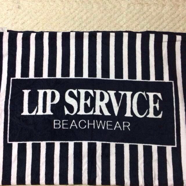 LIP SERVICE(リップサービス)のLIP SERVICE★ビーチタオル レディースの水着/浴衣(水着)の商品写真