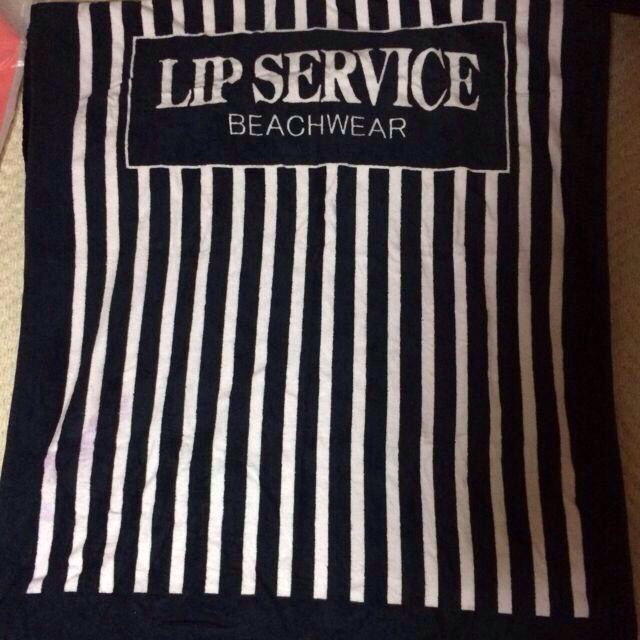 LIP SERVICE(リップサービス)のLIP SERVICE★ビーチタオル レディースの水着/浴衣(水着)の商品写真