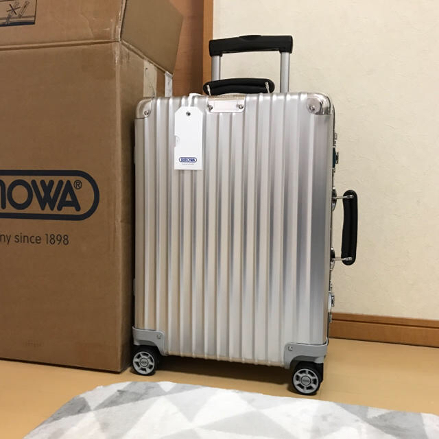 RIMOWA - 【早い者勝ち】新品 リモワ クラシックフライト 35L 4輪の ...