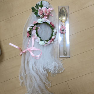 ゆかっち様専用 値下 結婚式 二次会 花冠 ブートニア 手袋 ベール (ウェディングドレス)