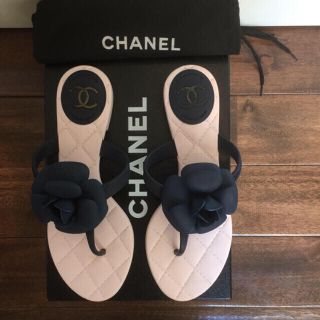 シャネル(CHANEL)のシャネルCHANEL♡【美品】カメリアサンダル(サンダル)