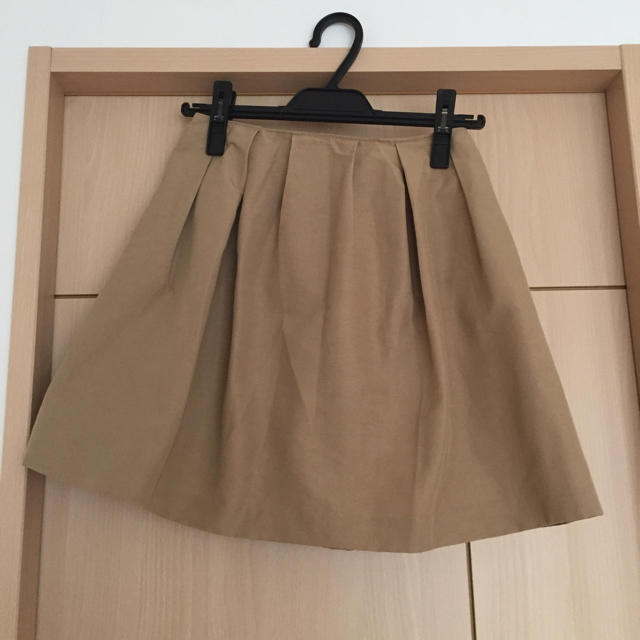URBAN RESEARCH(アーバンリサーチ)のお値下げ♡アーバンリサーチ スカート ベージュ レディースのスカート(ミニスカート)の商品写真