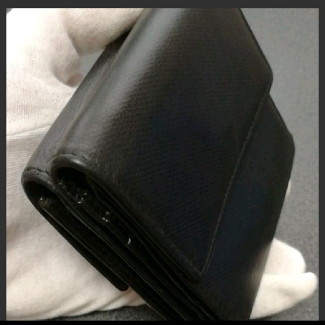 CHANEL(シャネル)のシャネルココボタン折り財布 レディースのファッション小物(財布)の商品写真