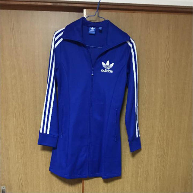 Adidas アディダスオリジナル ジャージ風ワンピースの通販 By Omomomochi アディダスならラクマ Adidas アディダスオリジナル ジャージ風ワンピースの通販 By Omomomochi アディダスならラクマ
