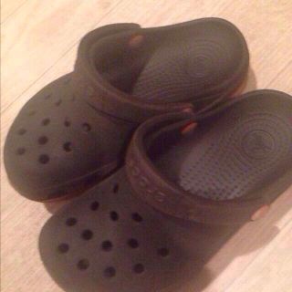 クロックス(crocs)のクロックスキッズサンダルお値下げ(サンダル)