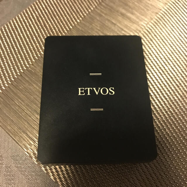ETVOS(エトヴォス)のETVOS タイムレスシマーミネラルファンデーション コスメ/美容のベースメイク/化粧品(ファンデーション)の商品写真