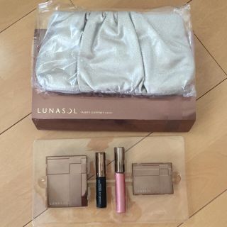 ルナソル(LUNASOL)の【新品未使用】ルナソル パーティーコフレ 2010(コフレ/メイクアップセット)