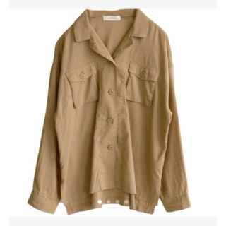 ダブルクローゼット(w closet)の新品 wcloset スリット入りミリタリーシャツ 定価5292円(シャツ/ブラウス(長袖/七分))