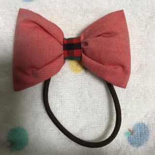 ファミリア(familiar)のハンドメイド☆ファミリア生地リボンヘアーゴム☆ピンク色(ファッション雑貨)