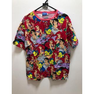 ディズニー(Disney)のリトルマーメード総柄Tシャツ(Tシャツ(半袖/袖なし))