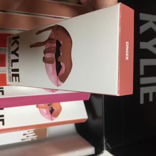 カイリーコスメティックス(Kylie Cosmetics)のkylie cosmetics ginger/lip kits(口紅)