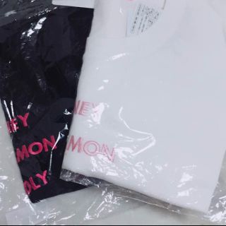 ハニーシナモン(Honey Cinnamon)のハニーシナモン tシャツ 新品未使用(Tシャツ(半袖/袖なし))