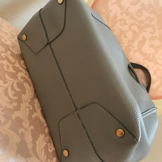 ZARA(ザラ)のzara 巾着バッグ レディースのバッグ(ショルダーバッグ)の商品写真