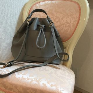 ザラ(ZARA)のzara 巾着バッグ(ショルダーバッグ)