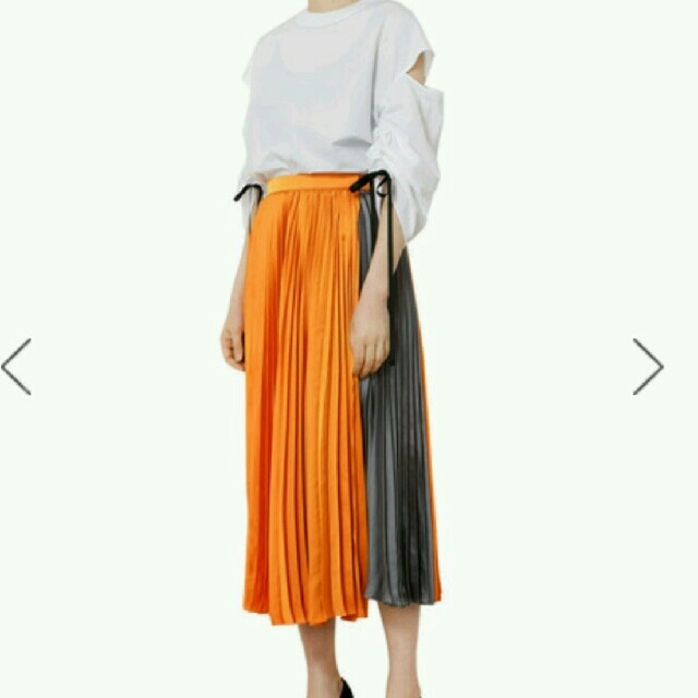 LE CIEL BLEU(ルシェルブルー)の完売ルシェルブルー　スカート レディースのスカート(ロングスカート)の商品写真