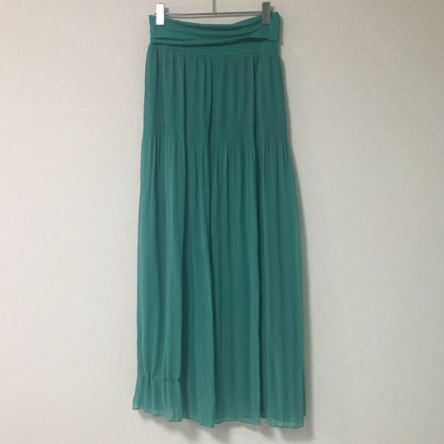 ROSE BUD(ローズバッド)の🇺🇸アメリカで購入！緑マキシスカート レディースのスカート(ロングスカート)の商品写真