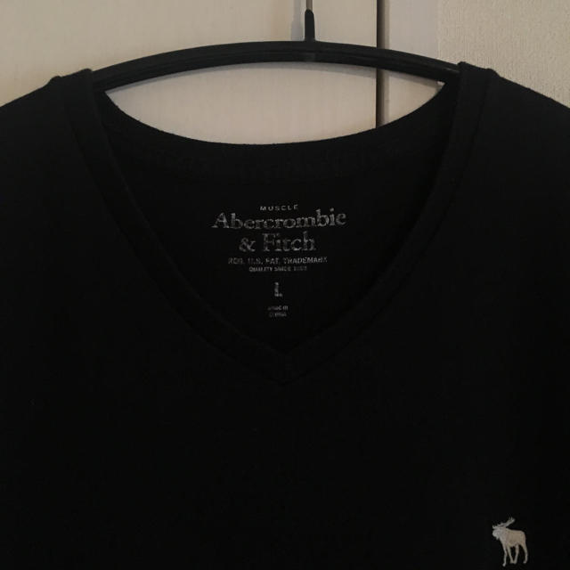 Abercrombie&Fitch(アバクロンビーアンドフィッチ)のアバクロ メンズ ティシャツ メンズのトップス(Tシャツ/カットソー(半袖/袖なし))の商品写真