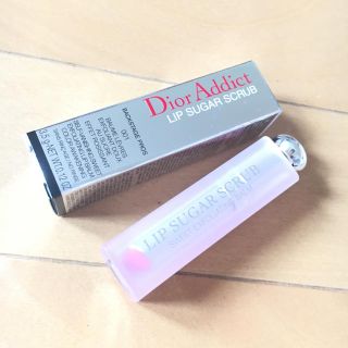 ディオール(Dior)のDior♡LIP SUGAR SCRUB【新品未使】(リップケア/リップクリーム)