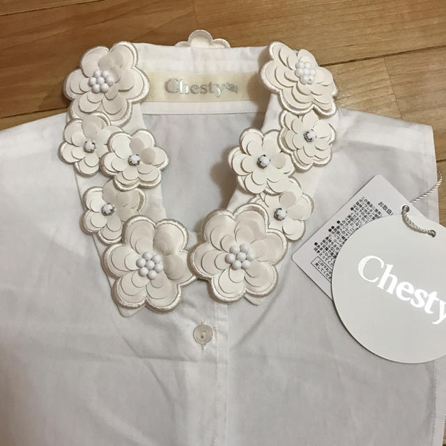 Chesty(チェスティ)のチェスティ完売付け襟新品未使用 レディースのアクセサリー(つけ襟)の商品写真