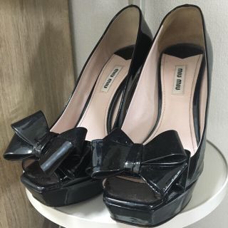 人気カラーの 値下げしました! miumiuヒール - ハイヒール/パンプス ...