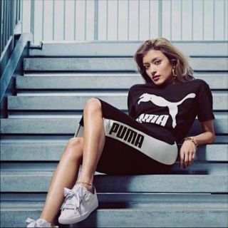 プーマ(PUMA)のローラ着用 PUMA 新品タイトペンシルスカート(ひざ丈スカート)