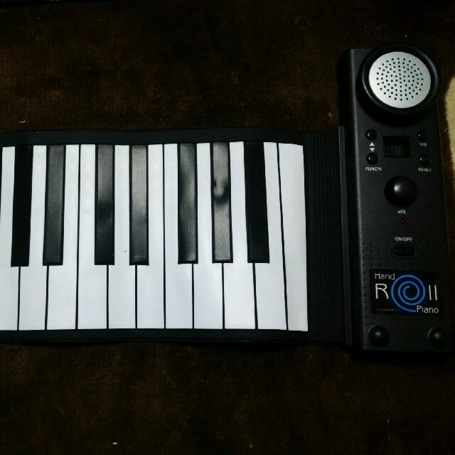 持ち運び簡単!ハンドロールピアノ※専用ケース付き 楽器の鍵盤楽器(ピアノ)の商品写真