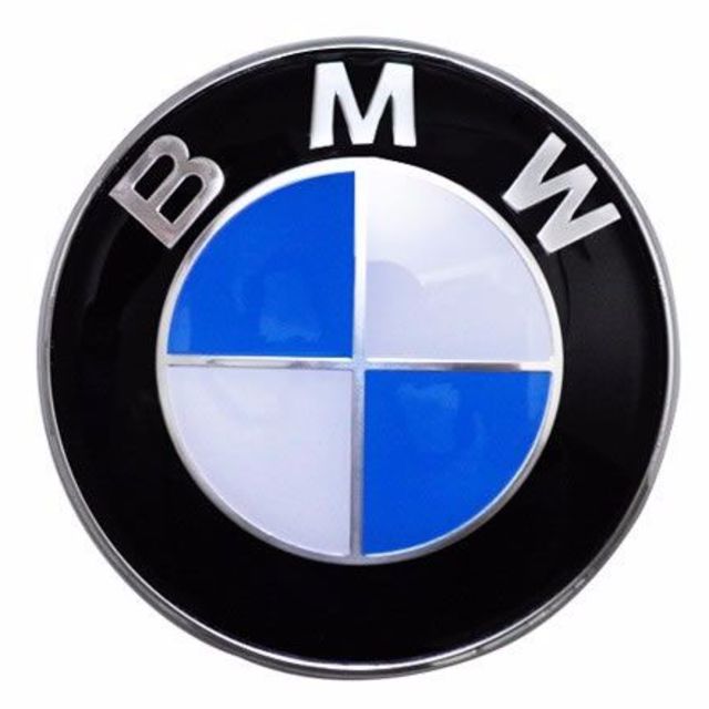 BMW エンブレム 82mm フロント/トランク 新品 送料無料 残りわずか 自動車/バイクの自動車(車種別パーツ)の商品写真