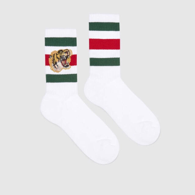 入手困難Gucci タイガー付き ストレッチ ソックス 「タグ付き」-