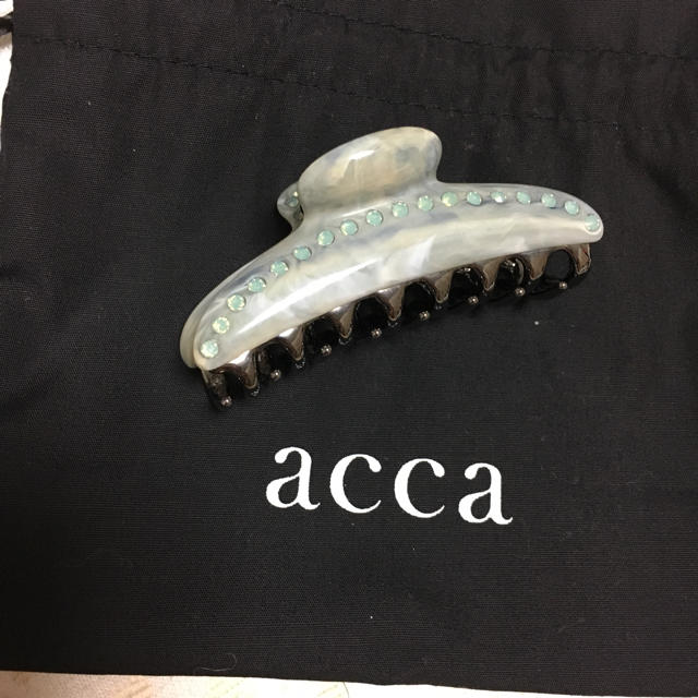 acca(アッカ)の美容マニア様専用 acca ティアラクイーン 中クリップ レディースのヘアアクセサリー(バレッタ/ヘアクリップ)の商品写真