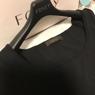 フォクシー(FOXEY)の極美品★フォクシー ジェリービーン ブラック(カットソー(半袖/袖なし))