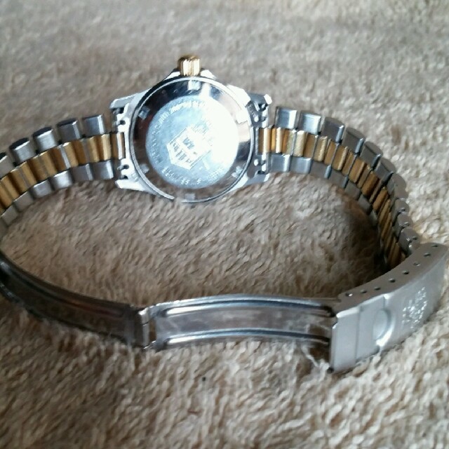 TAG Heuer(タグホイヤー)のタグホイヤー 2000 レディース腕時計 オーバーホール済 974.008 レディースのファッション小物(腕時計)の商品写真