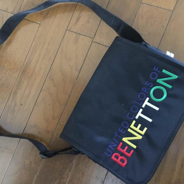 BENETTON(ベネトン)のBENETTON / ショルダーバッグ メンズのバッグ(ショルダーバッグ)の商品写真