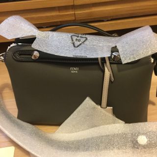 フェンディ(FENDI)のれいれ様専用 FENDI バイザウェイ(ショルダーバッグ)